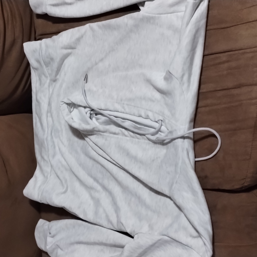 Skull hoody - Picture 2 of 8